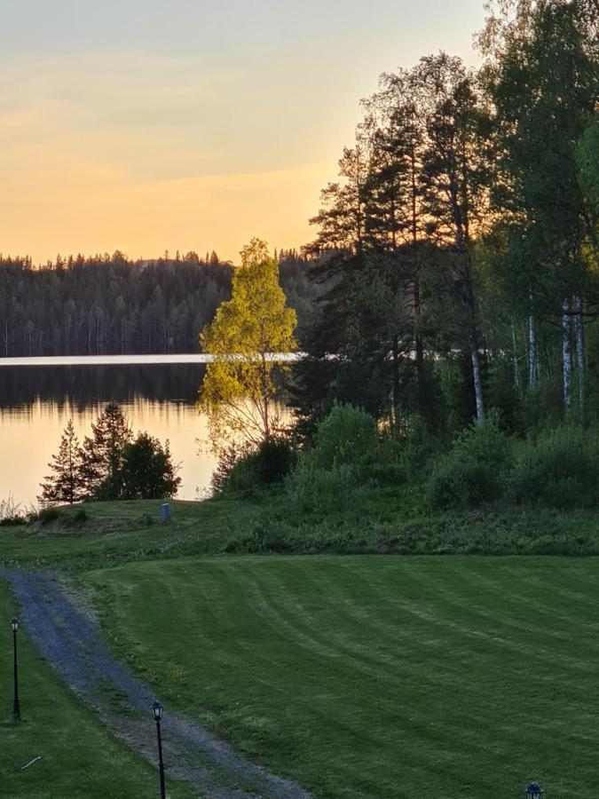Skogsbrynet B&B, Bredsjoe Nya Herrgard Hällefors Kültér fotó