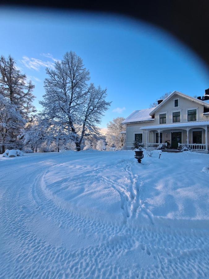 Skogsbrynet B&B, Bredsjoe Nya Herrgard Hällefors Kültér fotó