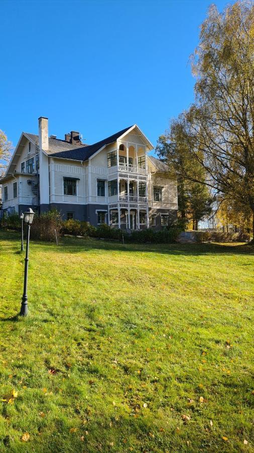 Skogsbrynet B&B, Bredsjoe Nya Herrgard Hällefors Kültér fotó
